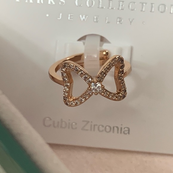 Disney Parks Collection Minnie Mouse Bow Ring - Picture 2 of 7